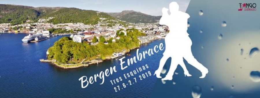 Bergen Embrace III Tres esquinas