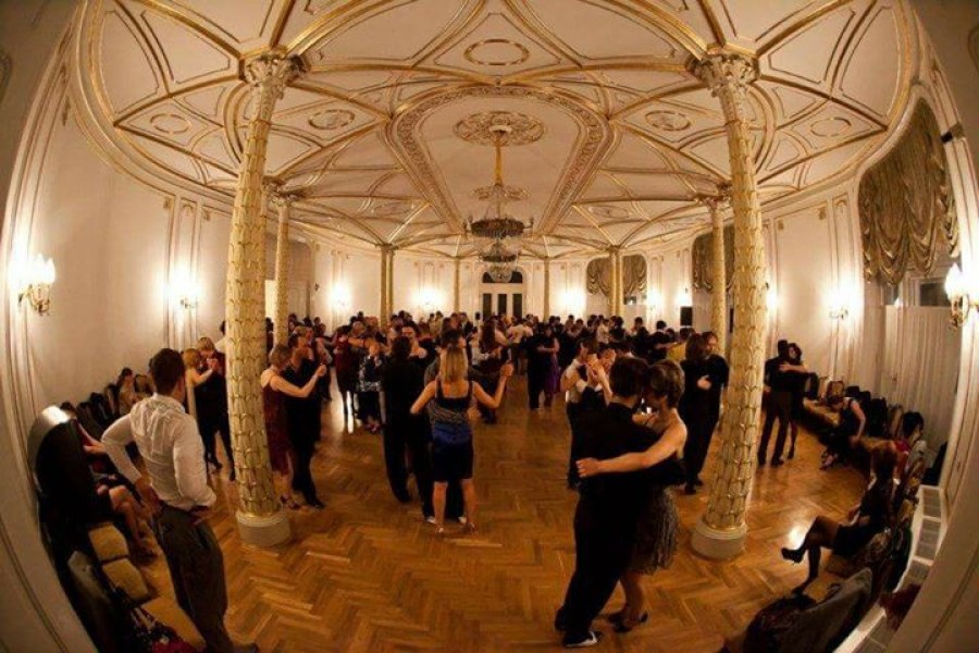 Karacsonyi Tango Bal Christmas Tango Ball