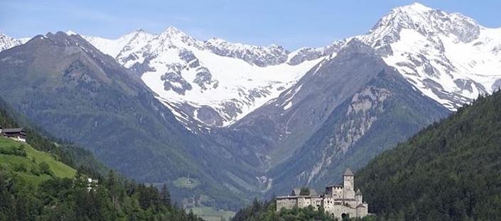 flyer image for Tango Holiday in South Tyrol with Martin and Andrea