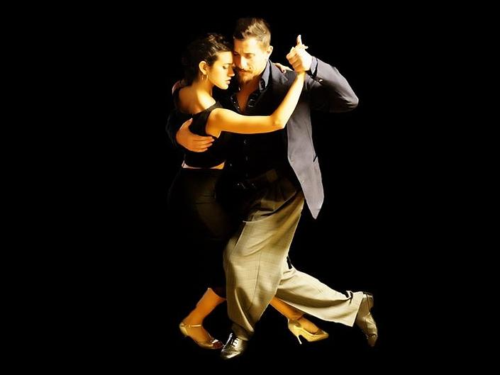 flyer image for Tango Intensiv Seminario with Candela Ramos Adrian Luppi Arg