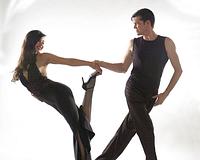 picture 2 in the gallery for Sultry Summer Tango with Alejandro Barrientos y Rosalia Gass